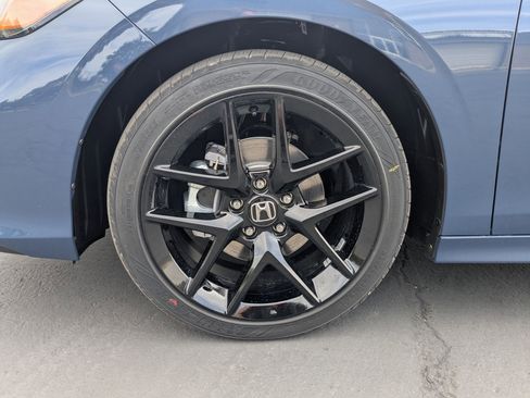 New 2026 Honda Civic Sport image 19