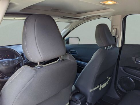 Used 2022 Honda HR-V EX image 21