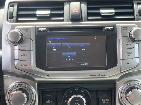 Used 2019 Toyota 4Runner SR5 AWD/4WD image 19