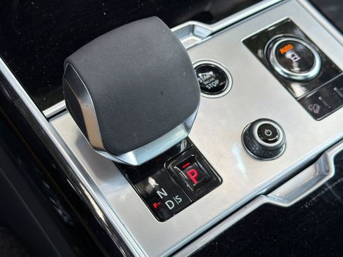 Used 2023 Land Rover Range Rover SE AWD/4WD image 16
