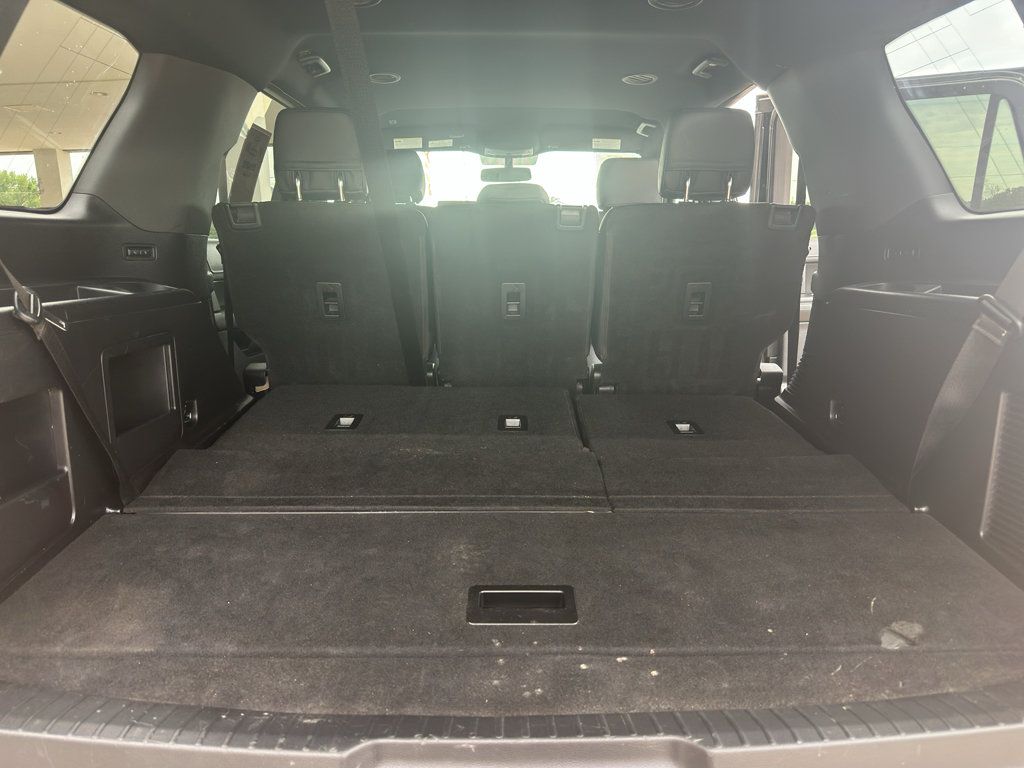 Used 2018 Ford Expedition XLT AWD/4WD image 31