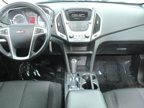 Used 2017 GMC Terrain SLE w/ Convenience Package image 14