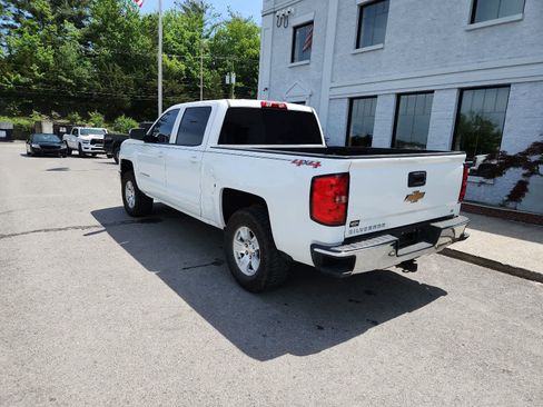 Used 2015 Chevrolet Silverado 1500 LT AWD/4WD image 3