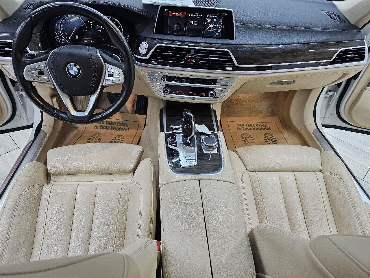 Used 2019 BMW 740i RWD image 31