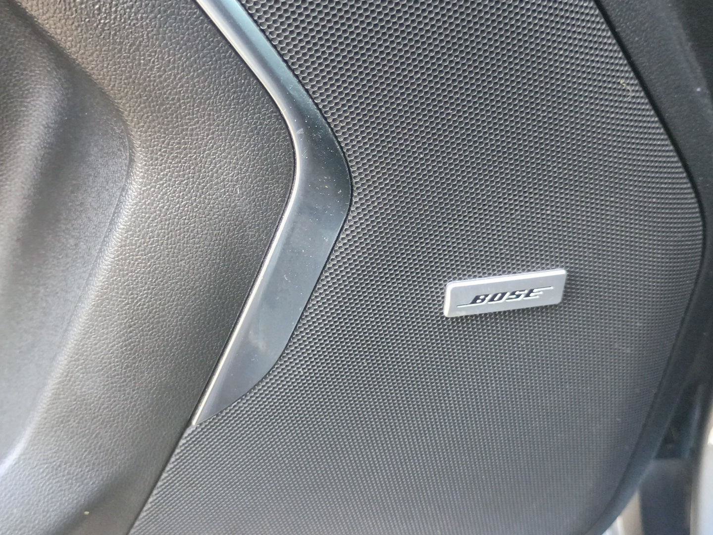 Used 2022 Chevrolet Suburban Premier AWD/4WD image 14
