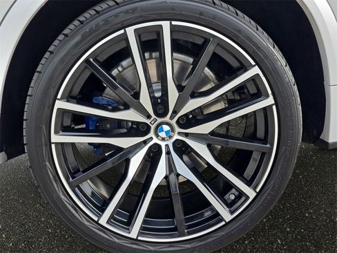 Used 2020 BMW X5 M50i w/ Executive Package image 37