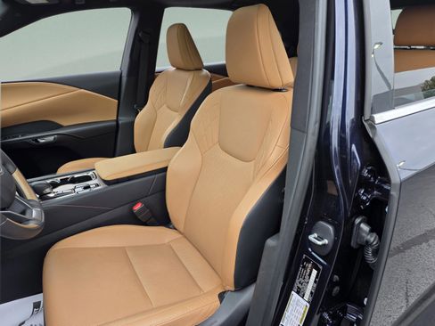 Certified 2025 Lexus RX 350 Premium image 11