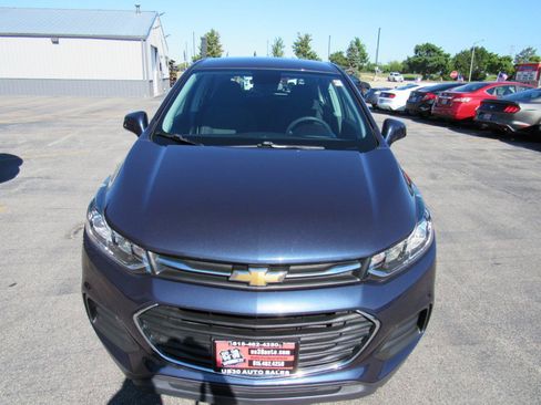 Used 2019 Chevrolet Trax LS FWD image 9