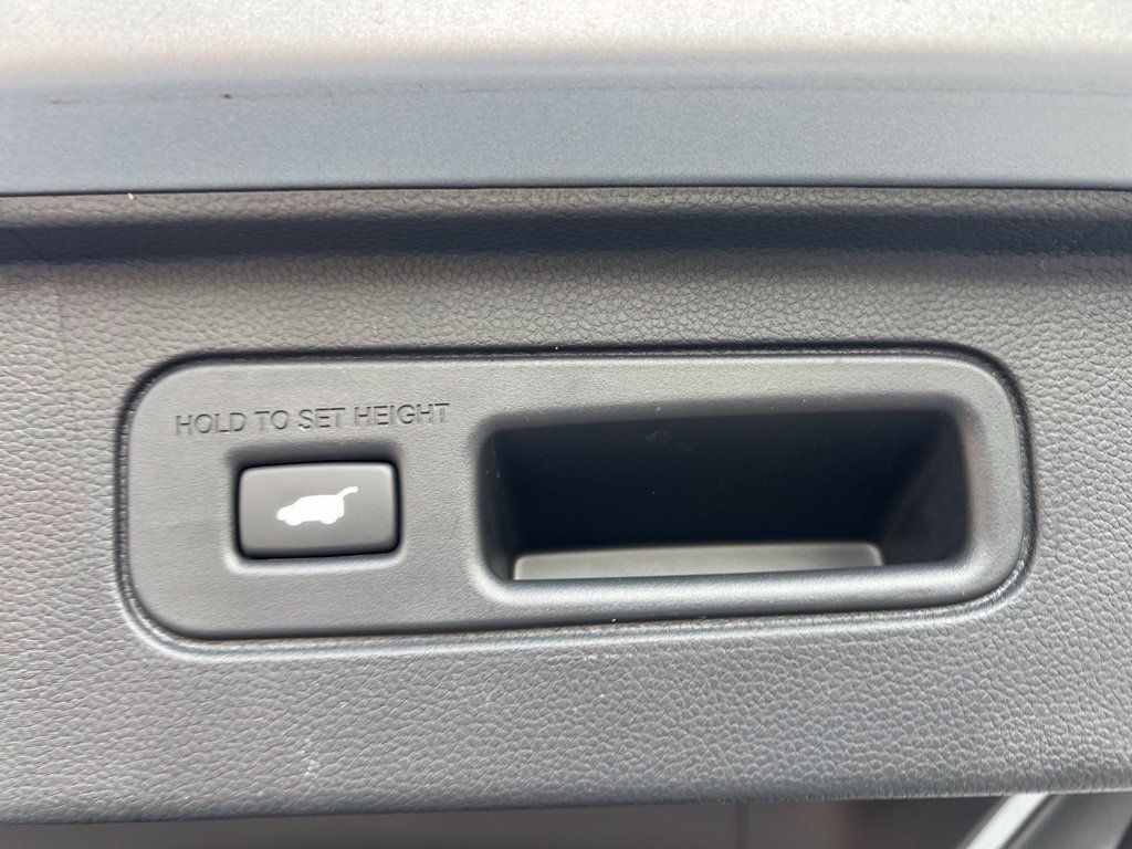 Used 2026 Honda Pilot Sport image 27