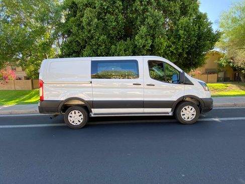 Used 2025 Ford Transit 250 Low Roof w/ Exterior Upgrade Package RWD image 6