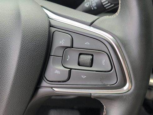 Used 2024 Buick Encore GX Avenir w/ Avenir Convenience Package FWD image 27