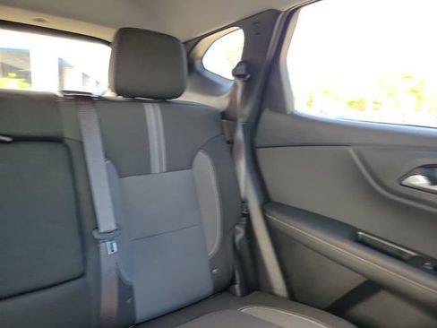 Used 2024 Chevrolet Blazer LT w/ Convenience Package FWD image 16