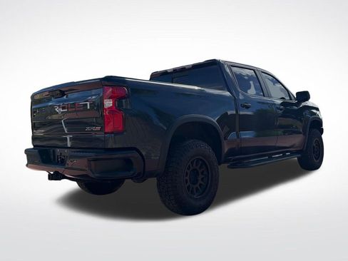 Used 2022 Chevrolet Silverado 1500 ZR2 w/ Technology Package AWD/4WD image 7