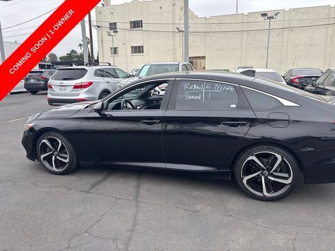 Used 2020 Honda Accord Sport image 8