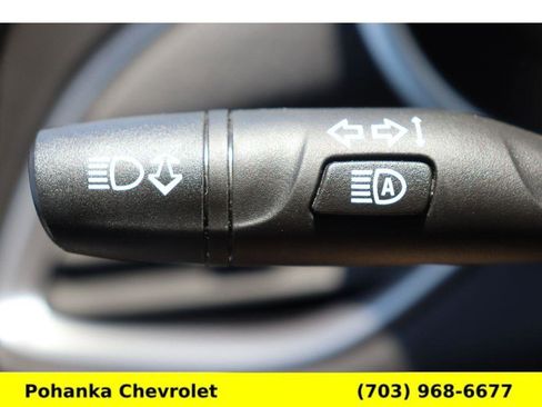 Used 2025 Chevrolet Malibu RS FWD image 10