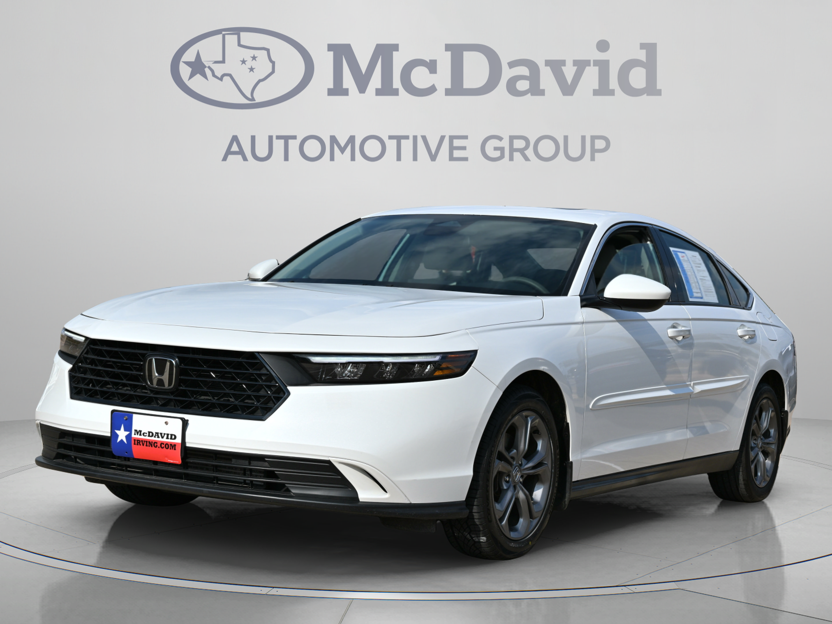 Used 2023 Honda Accord EX image 1
