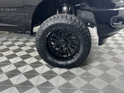 Used 2024 RAM 2500 Big Horn w/ Bed Utility Group image 12