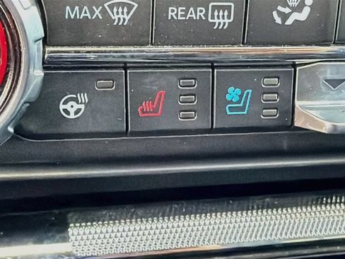 Used 2021 Ford F150 Lariat w/ Equipment Group 502A High AWD/4WD image 23