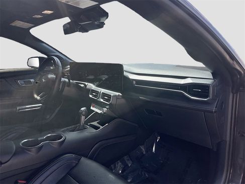 Used 2024 Ford Mustang GT Premium image 28