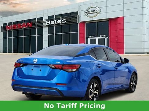 Used 2023 Nissan Sentra SV w/ All-Weather Package FWD image 4