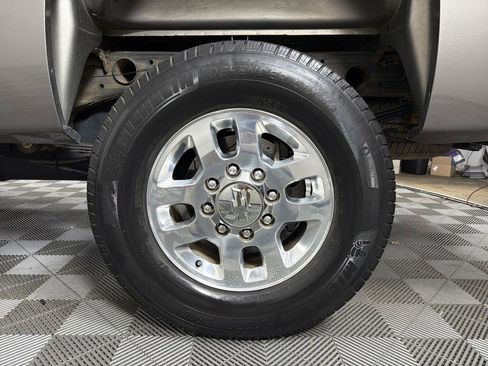 Used 2014 Chevrolet Silverado 2500 LT w/ Interior Plus Package image 17