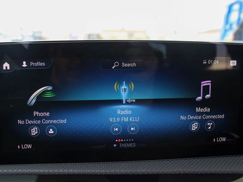 Used 2022 Mercedes-Benz A 220 image 31