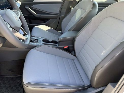 New 2026 Volkswagen Jetta SE FWD image 12