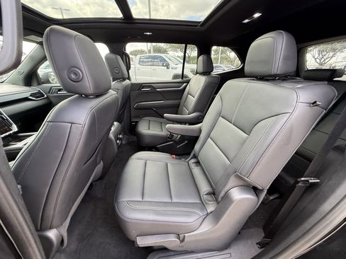 New 2025 GMC Acadia Elevation w/ Super Cruise Package image 17