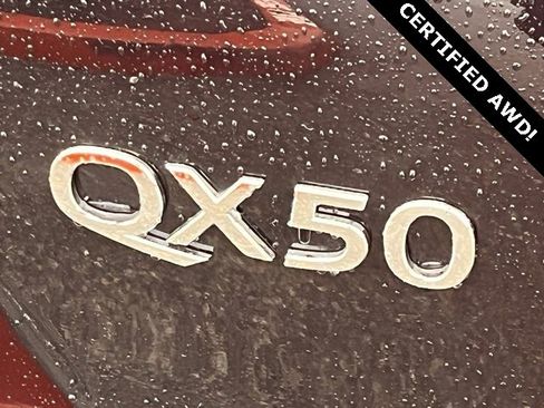 Certified 2025 INFINITI QX50 Luxe image 33