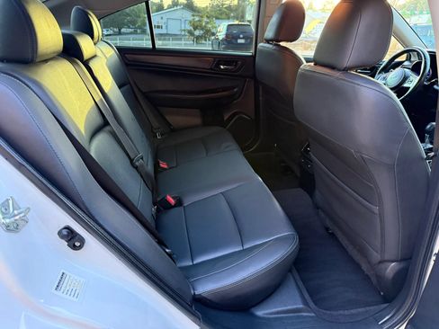 Used 2017 Subaru Legacy 2.5i Limited AWD/4WD image 23