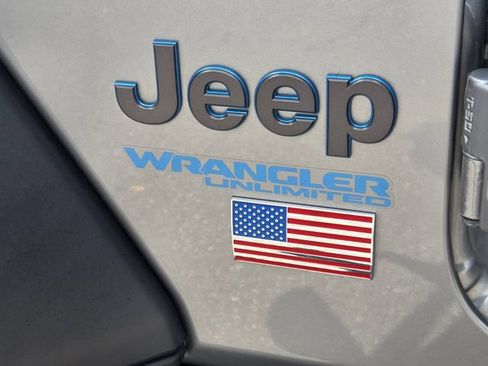 Used 2021 Jeep Wrangler Unlimited Rubicon 4xe w/ Cold Weather Group AWD/4WD image 35