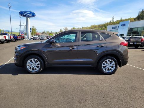 Used 2020 Hyundai Tucson SE image 8