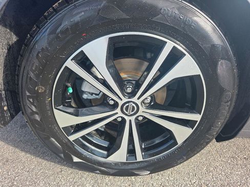 Used 2022 Nissan Sentra SV image 21