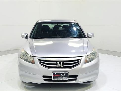 Used 2011 Honda Accord SE image 2