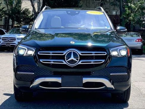 Certified 2023 Mercedes-Benz GLE 450 4MATIC image 2