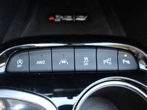 Used 2023 Buick Encore GX Essence w/ Advanced Technology Package image 23