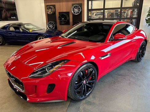 Used 2015 Jaguar F-TYPE S RWD image 2