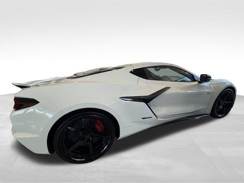 New 2026 Chevrolet Corvette E-Ray w/ Stars & Steel Limited Edition AWD/4WD image 6