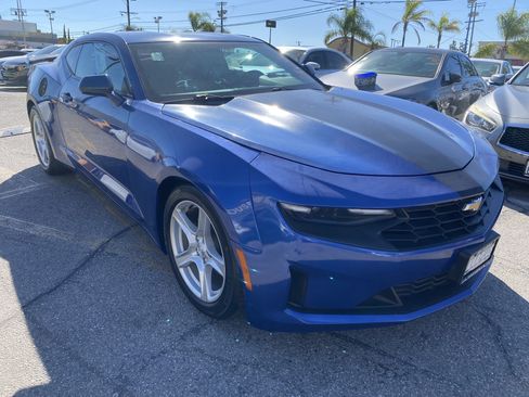 Used 2016 Chevrolet Camaro LT w/ RS Package RWD image 6