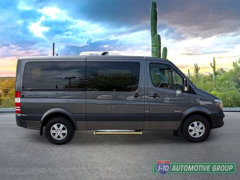 Used 2015 Mercedes-Benz Sprinter 2500 image 11