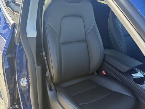 Used 2024 Tesla Model Y Long Range image 14