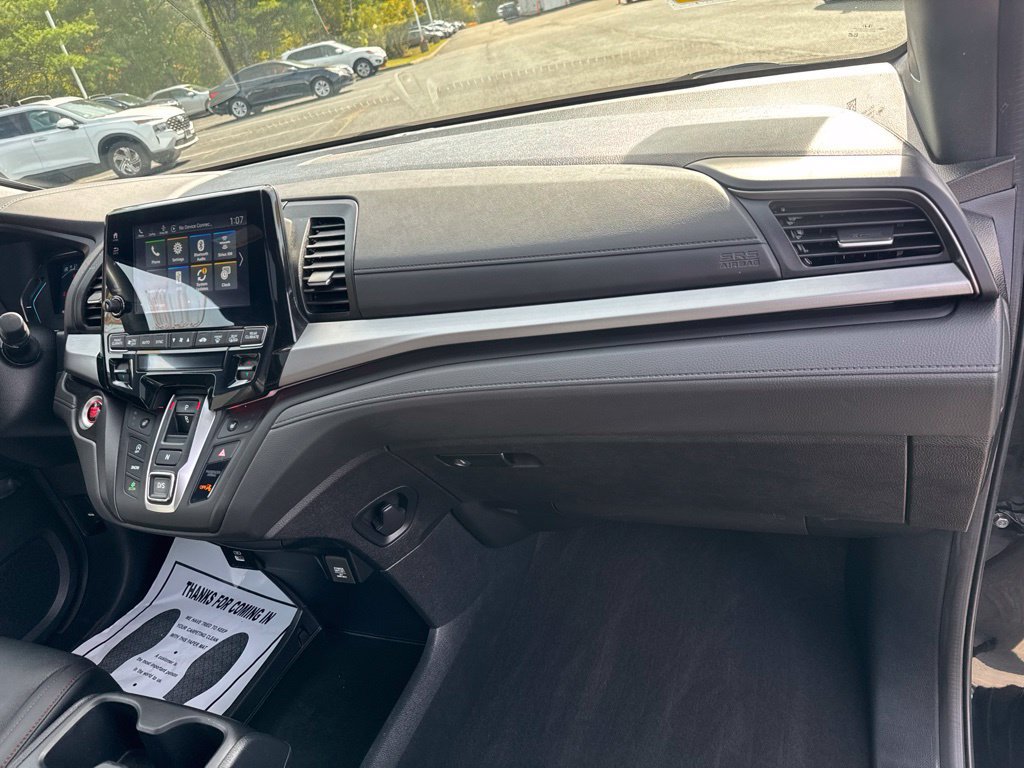 Used 2024 Honda Odyssey Sport image 30