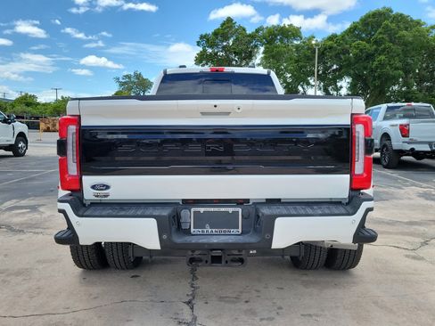 New 2026 Ford F350 Platinum AWD/4WD image 9