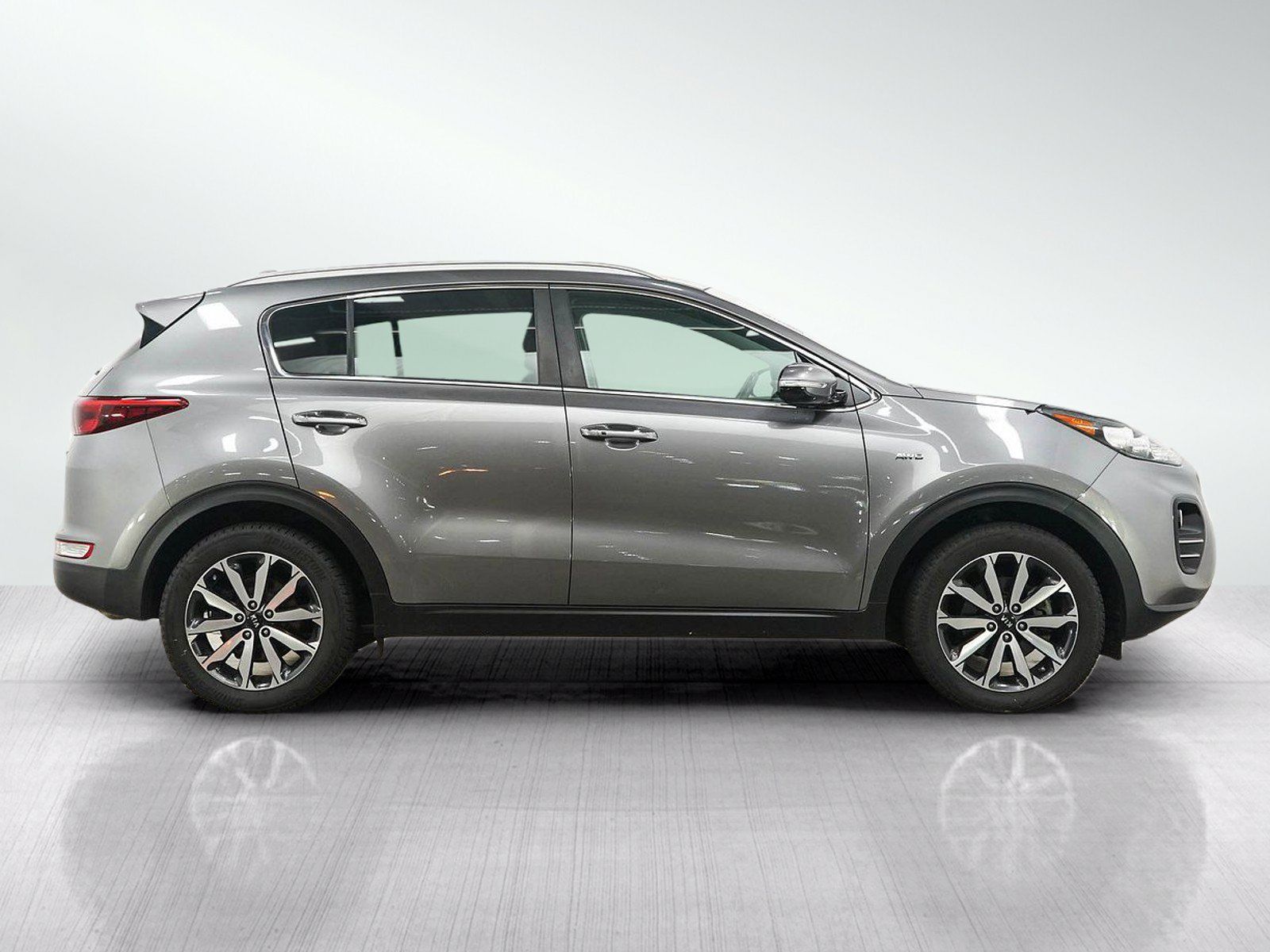 Used 2018 Kia Sportage EX AWD/4WD image 6