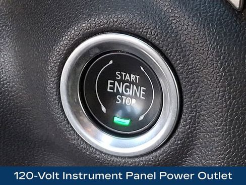 Used 2020 Chevrolet Silverado 1500 RST image 30