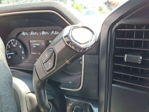 Used 2021 Ford F150 XL w/ STX Appearance Package AWD/4WD image 18