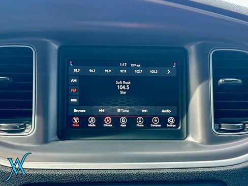 Used 2022 Dodge Charger SXT RWD image 31