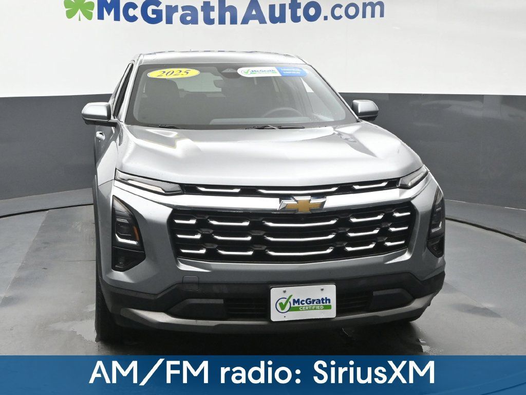 Used 2025 Chevrolet Equinox LT w/ Safety and Technology Package FWD image 5
