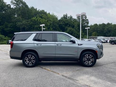 Used 2024 GMC Yukon AT4 w/ AT4 Premium Package AWD/4WD image 2