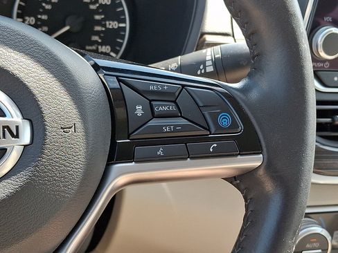 Certified 2022 Nissan Altima 2.5 SL FWD image 23